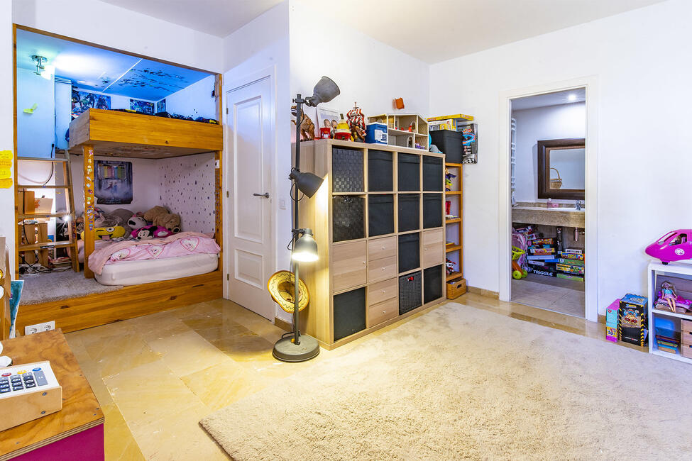 Attraktive Maisonette-Wohnung in einer luxuriösen Wohnanlage in Santa Ponsa