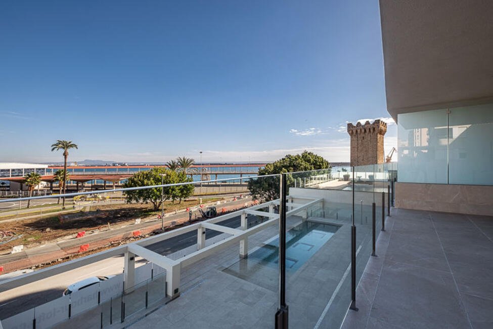 Elegante Apartments in 1er Meereslinie mit Pool und Meerblick in Palma