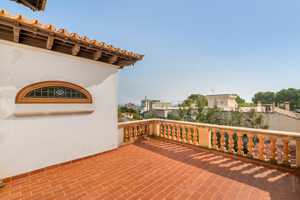 Wunderschöner Stadtpalast mit Pool und Hafenblick in Palma – Son Armadams