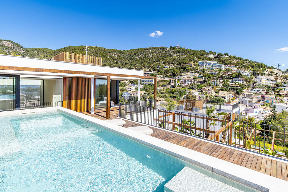 Exklusive Neubau-Villa mit zwei Pools und Blick ins Grüne in Génova, Palma