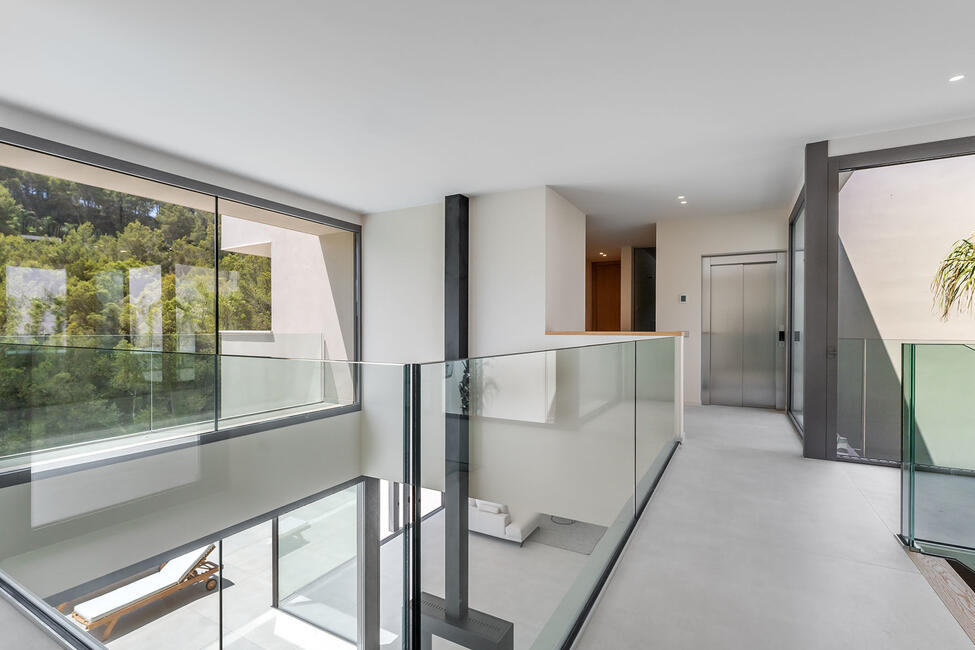 Erstklassige Luxus-Neubau-Villa mit Pool in Costa den Blanes
