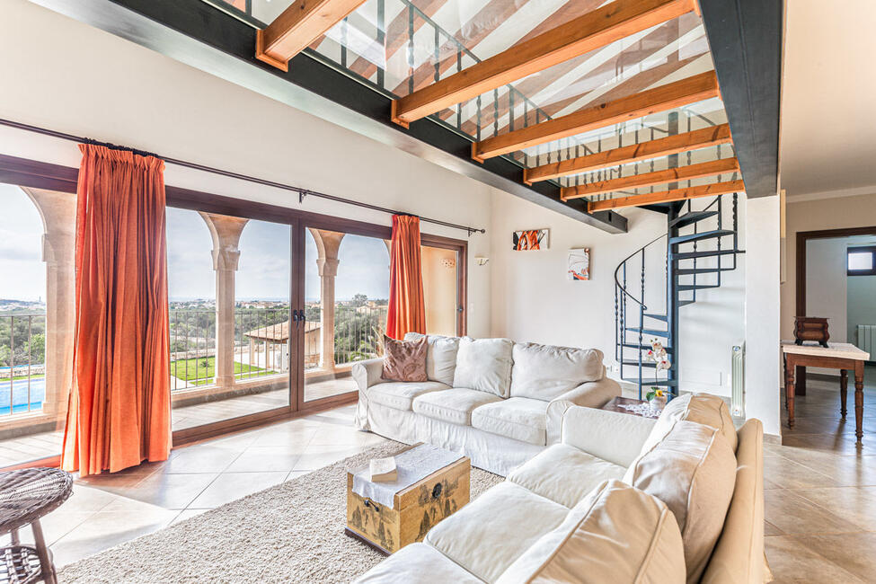 Attraktive Meerblick-Villa mit Pool in Portocolom