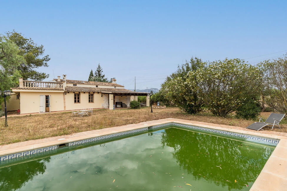 Multigenerational family finca with 11 rooms in Santa Maria del Cami