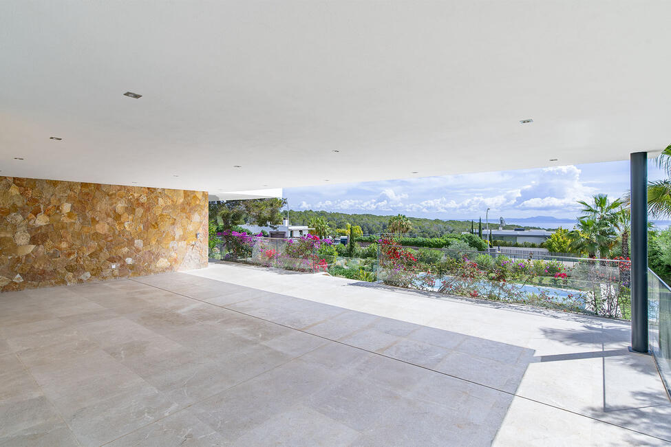 Luxuriöse Neubauvilla mit fantastischem Meerblick in Sol de Mallorca