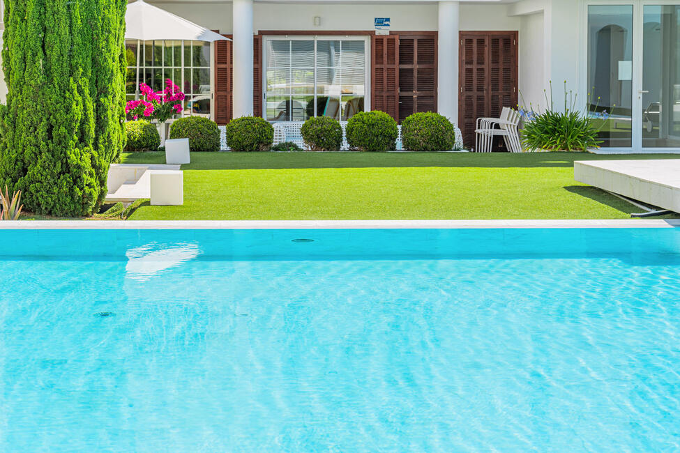 Luxuriöses Erdgeschoss-Apartment mit Gemeinschaftspool in Porto Cristo