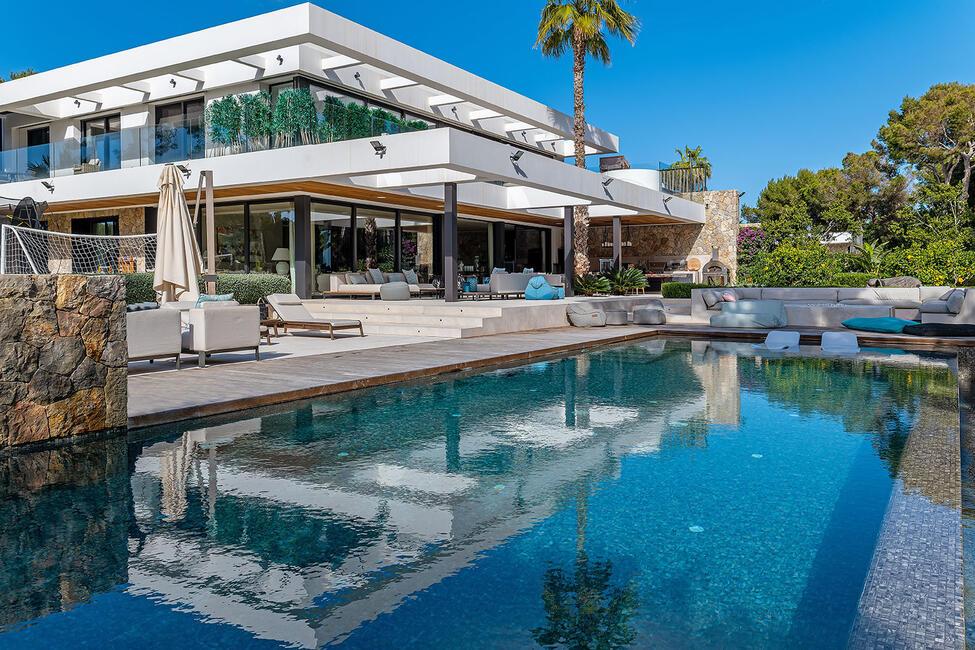 Atemberaubende Luxusvilla am Golfplatz von Nova Santa Ponsa