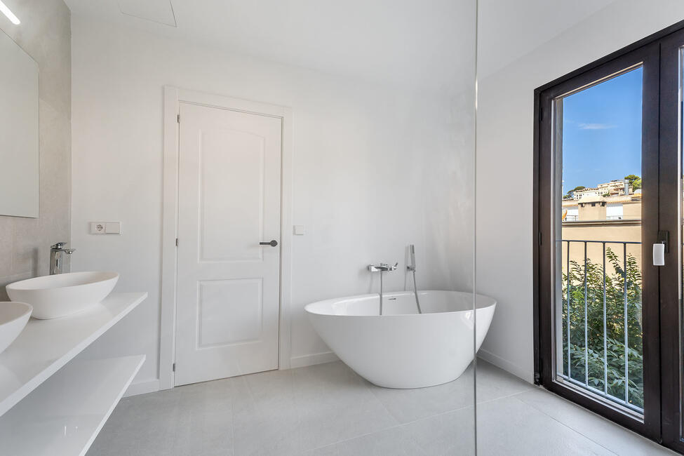 Herrliche Neubau Maisonette-Wohnung in Puerto de Sóller