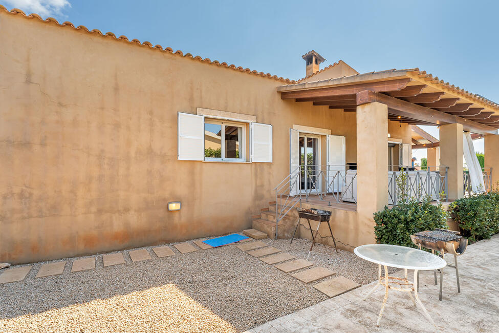 Sonniges Chalet mit Pool und Ferienvermietungslizenz in Sa Rápita