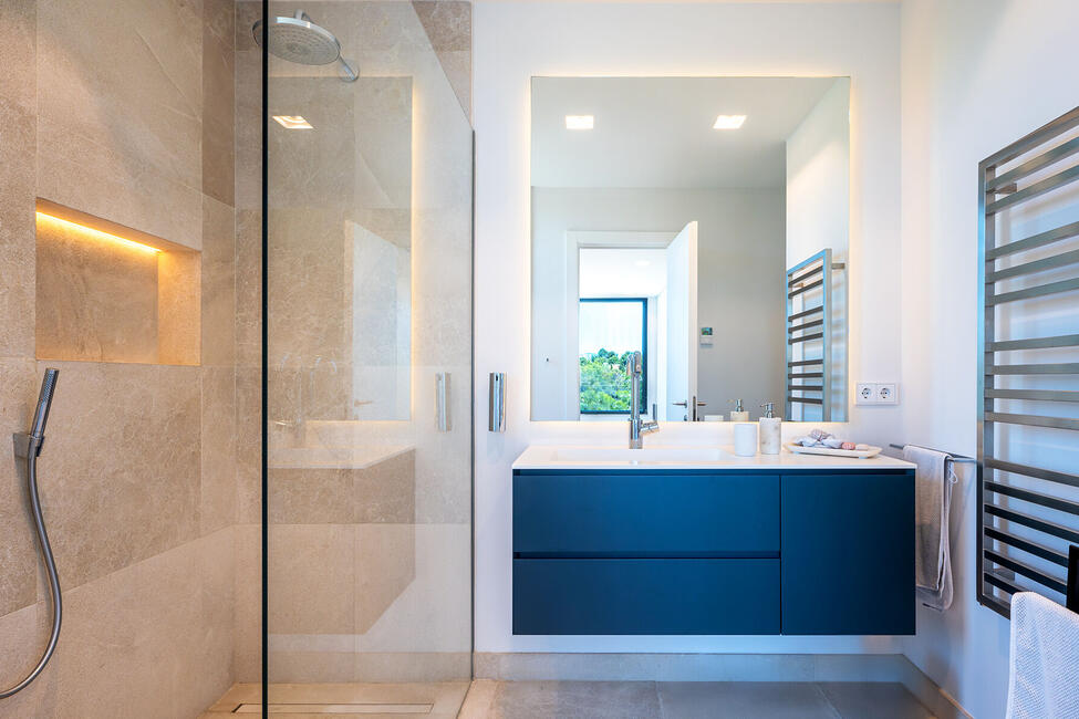 Beeindruckendes Meerblick-Penthouse mit einzigartiger Dachterrasse mit privatem Pool in Nova Santa Ponsa