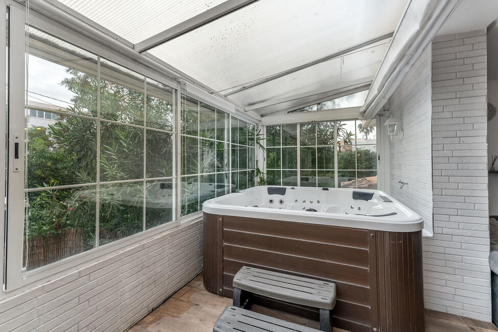 Renoviertes Chalet mit Ferienvermietungslizenz, in Strandnähe in Can Pastilla