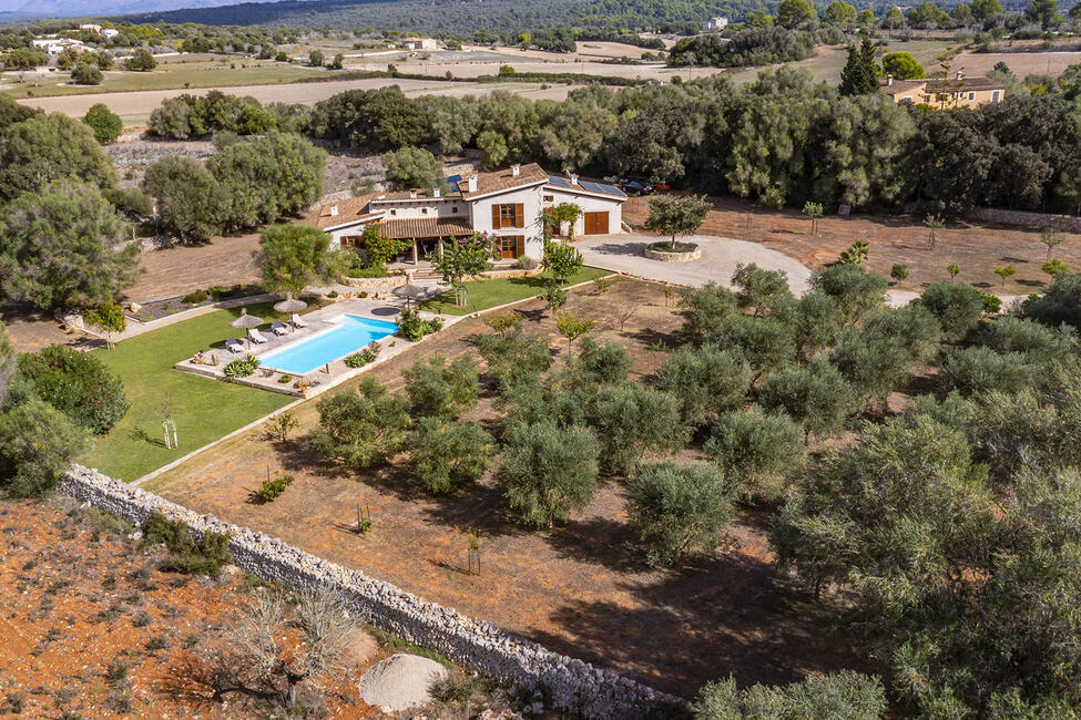 Hermosa finca con piscina, excelentes vistas y mucha privacidad en Ariany