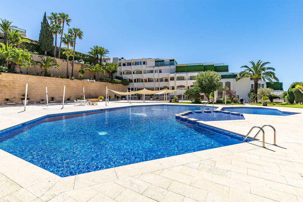Neu renoviertes Apartment mit Meerblick in Puerto Portals