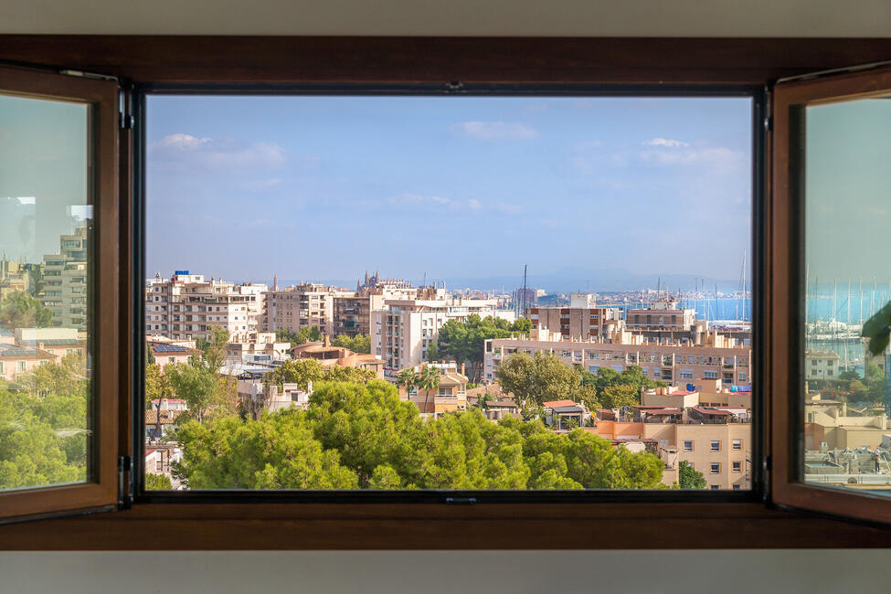 Wunderschöner Stadtpalast mit Pool und Hafenblick in Palma – Son Armadams