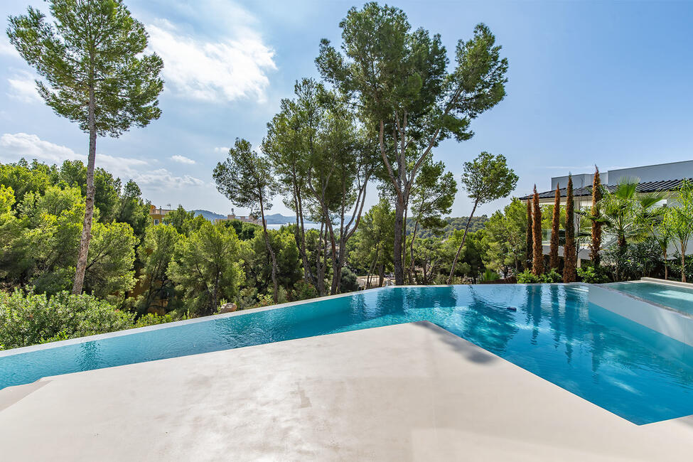 Exklusive Designer-Neubauvilla mit Meerblick in Paguera
