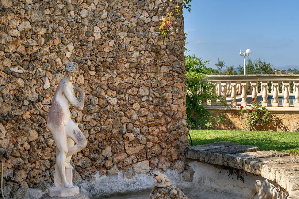 Mallorquinische Finca mit Pool und Weitblick auf die Berge in Marratxi