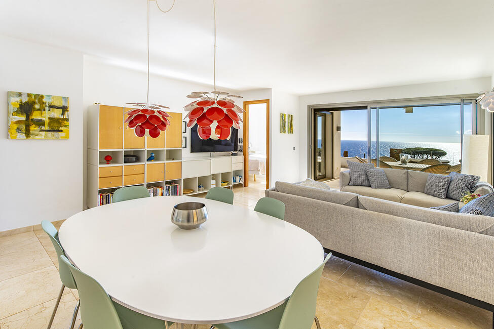 Traumhaftes Erdgeschoss-Apartment in 1. Meereslinie in Puerto Andratx