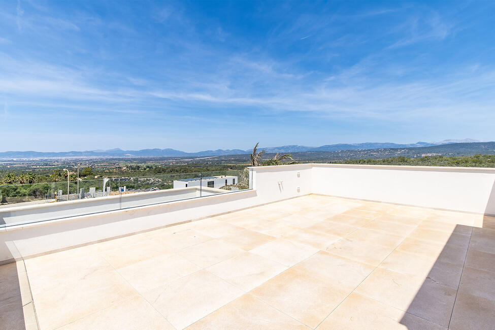 Luxus Neubau-Villa mit Innen- und Aussenpool in Son Gual