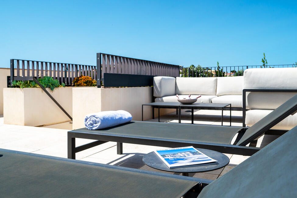 Beeindruckendes Meerblick-Penthouse mit einzigartiger Dachterrasse mit privatem Pool in Nova Santa Ponsa