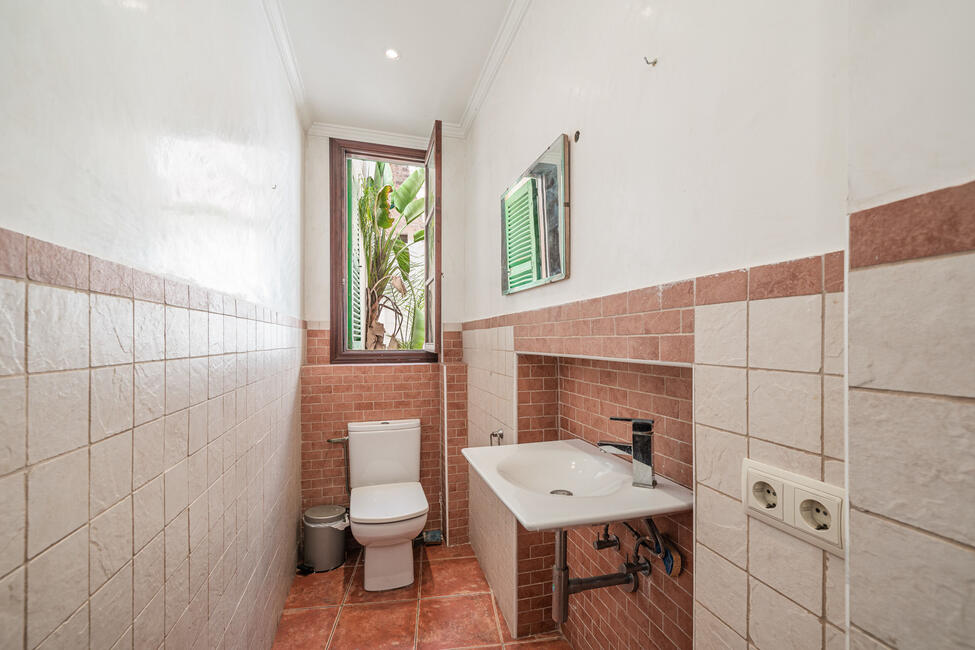 Traditionelles Herrenhaus mit eleganten Café und Pool in Sóller