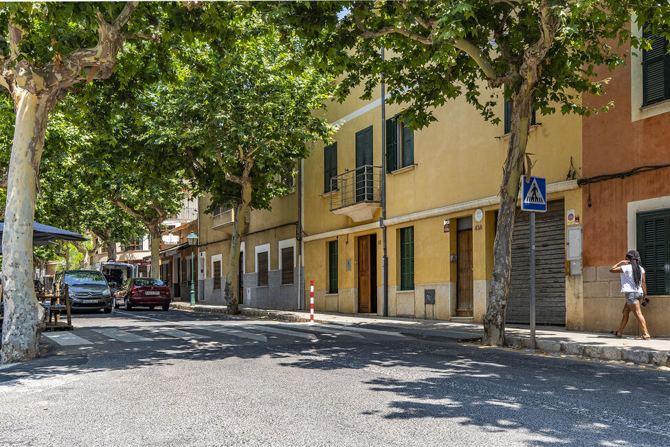 Rustikale Villa mit Salzwasserpool und Garten in Alaró