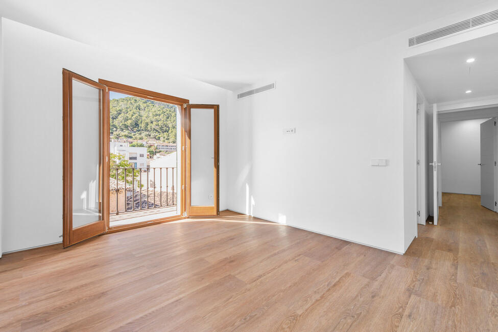 Hochwertig renoviertes Penthouse mit Bergblick in Alaró