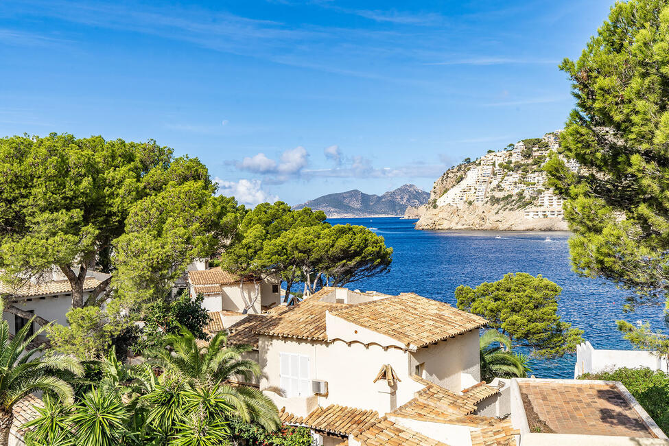 Exklusive Villa mit Pool und Meerblick in Puerto Andratx
