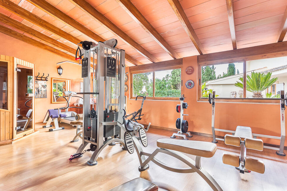 Precioso chalet con piscina y jardín en Palmanyola