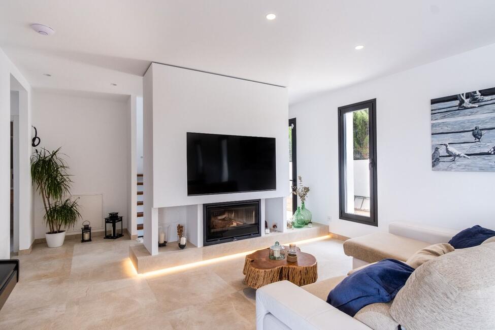 Tolle Neubau-Villa mit Pool in Vinyas de Son Veri / Marratxi