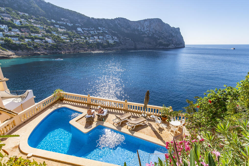Herrliches Apartment in 1. Meereslinie, mit direktem Meerzugang in Cala Llamp