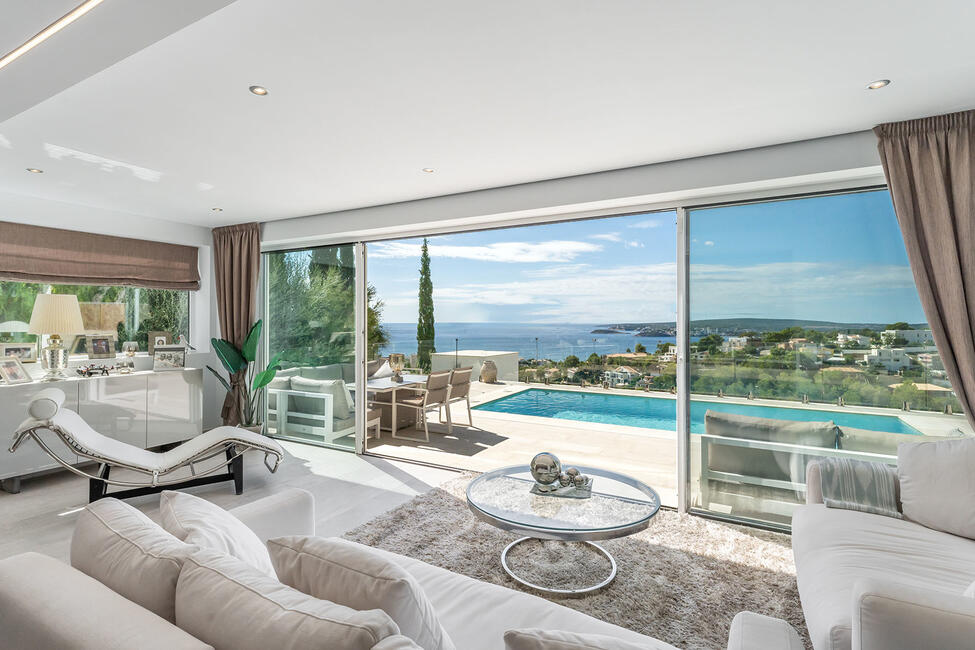 Aufwendig renovierte Villa mit fantastischem Meerblick in Costa d’en Blanes