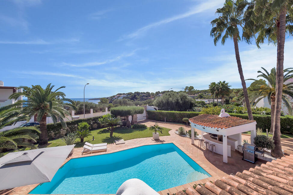 Villa in 2. Meereslinie mit fantastischem Meerblick in Sol de Mallorca