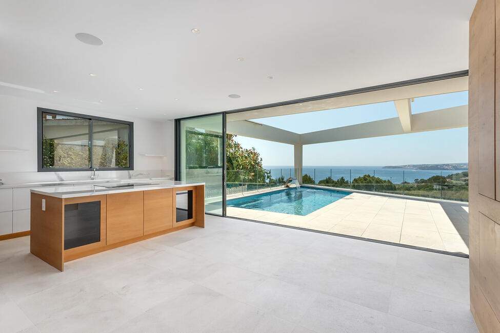 Beeindruckende Neubauvilla mit tollem Meerblick in Costa d’en Blanes