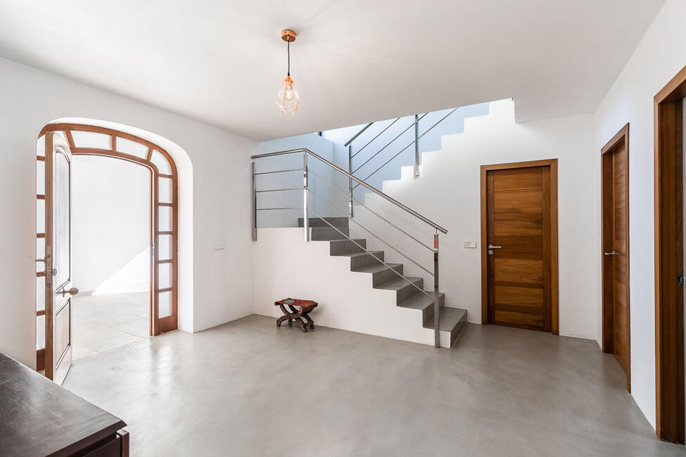 Moderne Neubau-Finca mit 23.000 m2 Grundstück und Pool in Campos