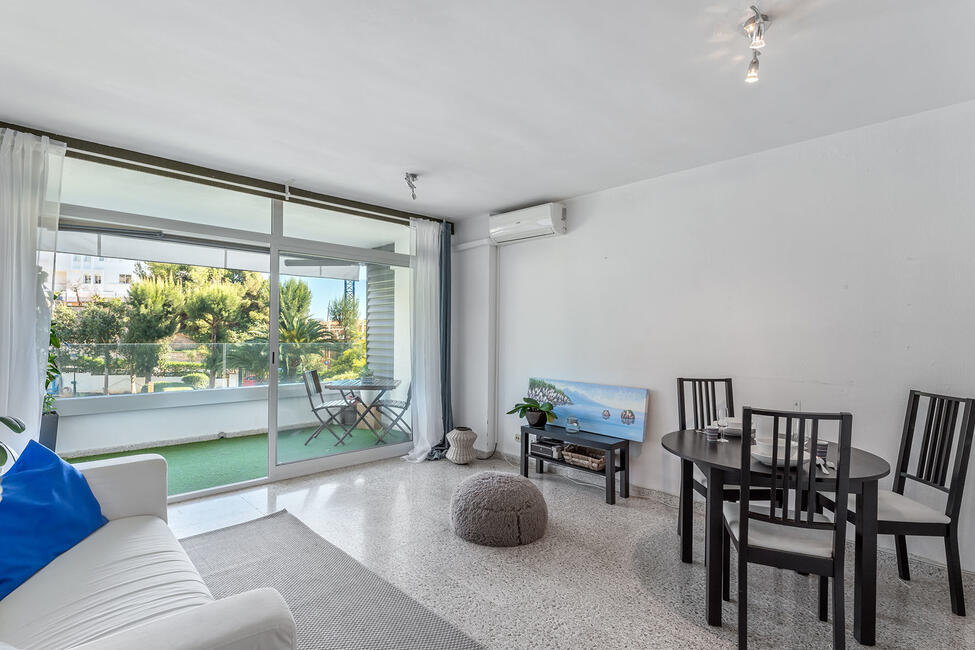 Attraktives Apartment mit Gemeinschaftspool direkt am Hafen von Puerto Portals
