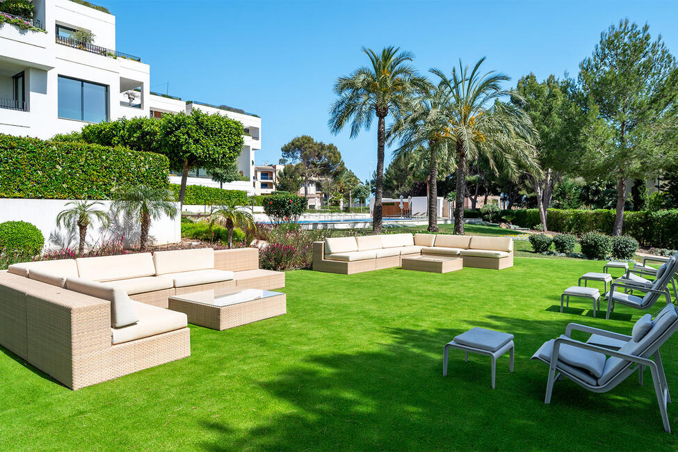Beeindruckendes Meerblick-Penthouse mit einzigartiger Dachterrasse mit privatem Pool in Nova Santa Ponsa