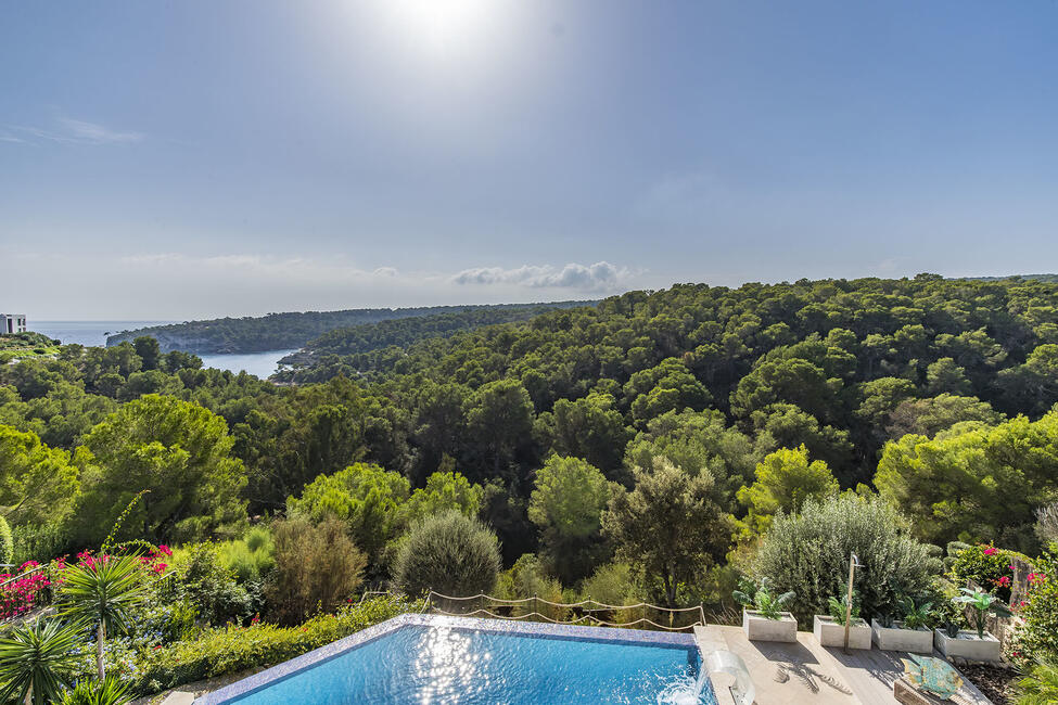 Precioso chalet con vistas al mar y ascensor en Sol de Mallorca