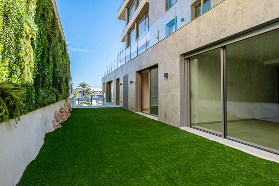 Elegante Apartments in 1er Meereslinie mit Pool und Meerblick in Palma