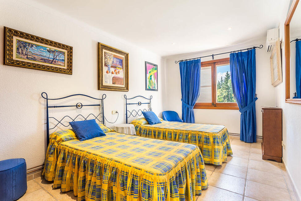 Precioso chalet con piscina y jardín en Palmanyola