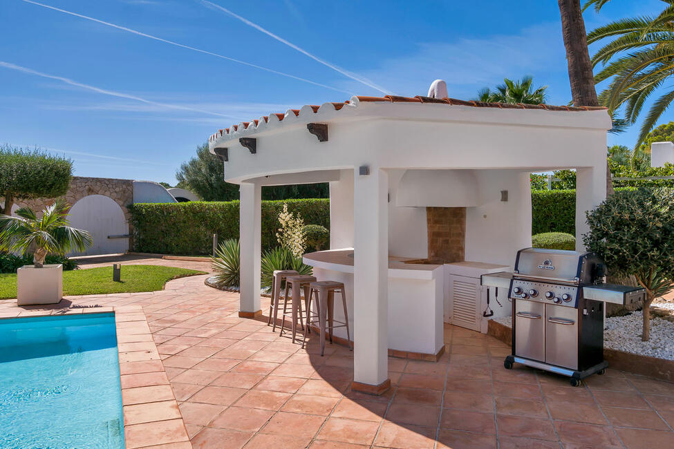 Villa in 2. Meereslinie mit fantastischem Meerblick in Sol de Mallorca