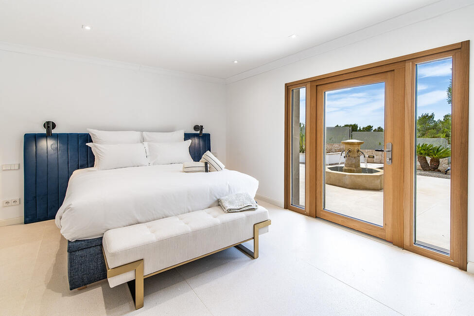 Charmante renovierte Villa mit privatem Pool in Cala Vinyas