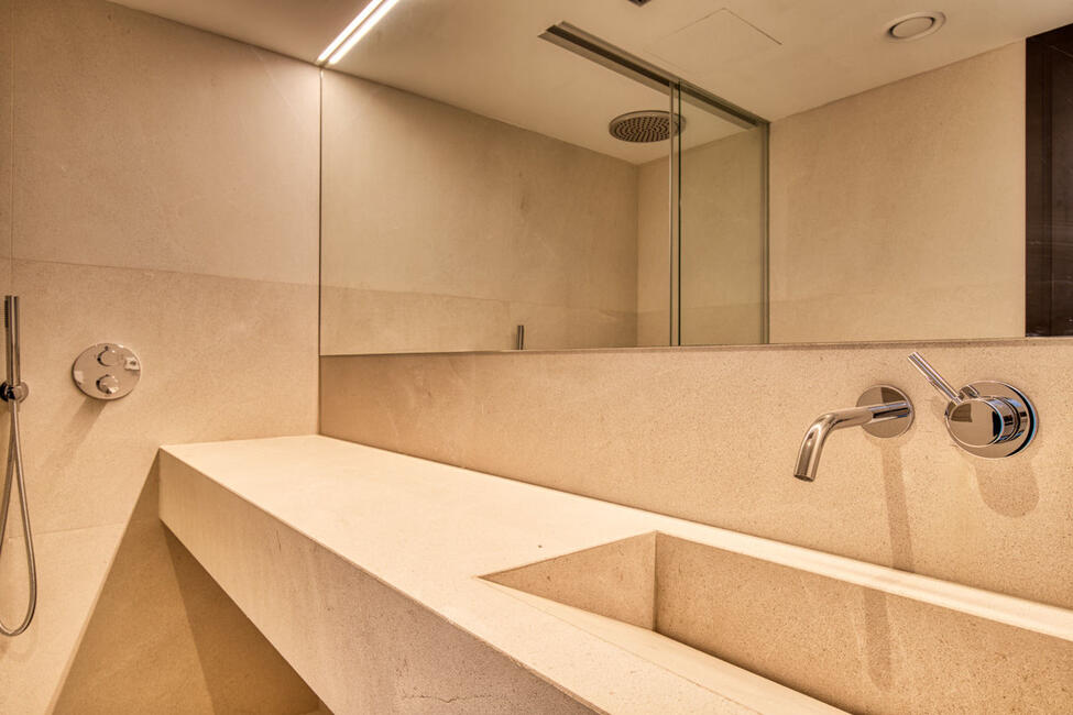 Luxus-Apartment in erster Meereslinie mit Meerblick in Palma