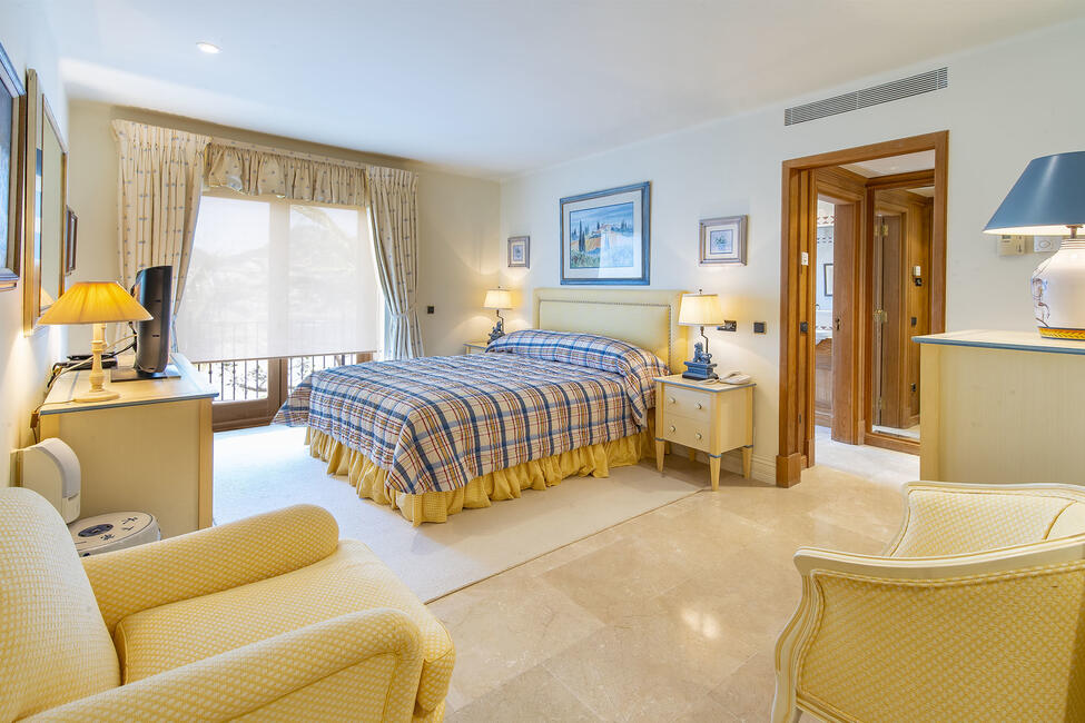 Einzigartige Luxusvilla mit unvergleichbarem Meer- und Hafenblick in Puerto Andratx