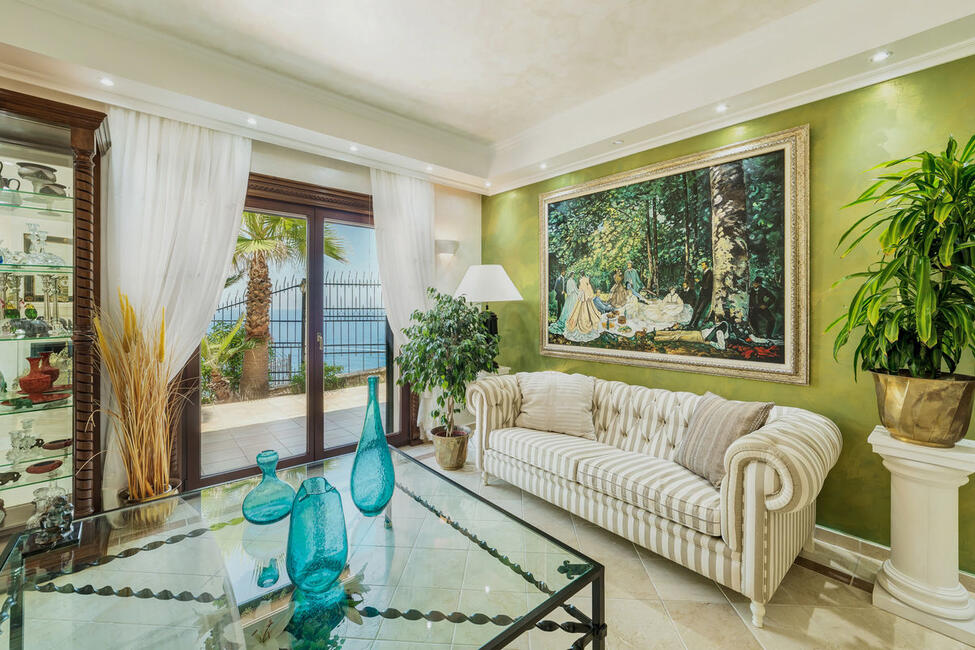 Luxuriöse Villa mit Pool und spektakulärem Meerblick in Puerto Andratx