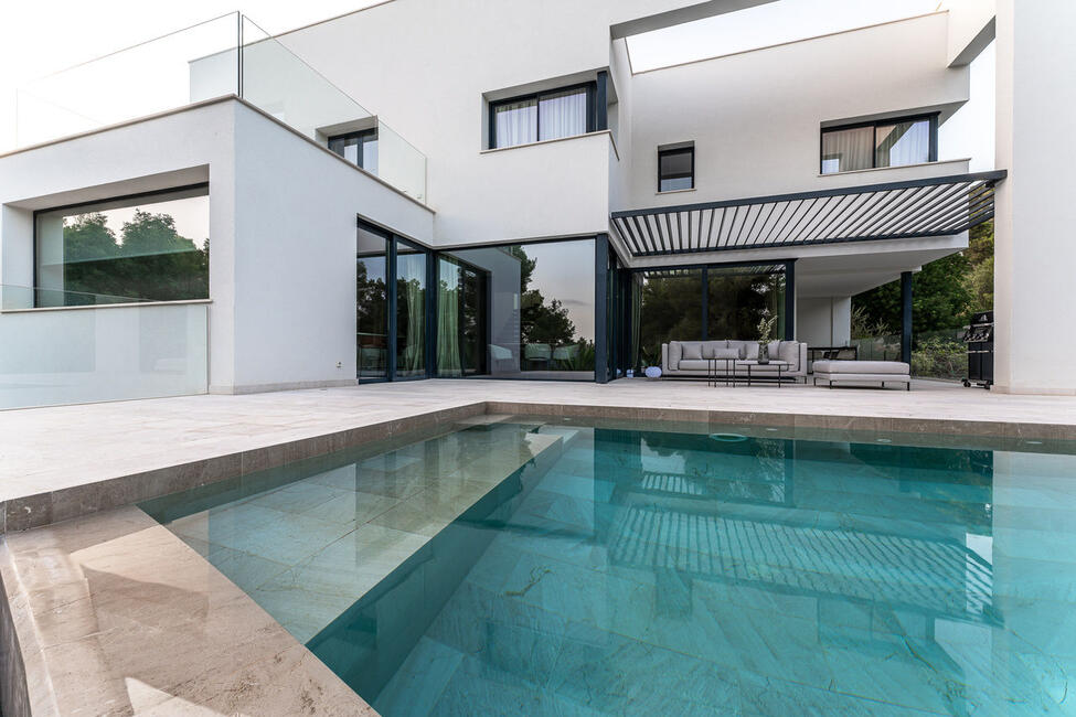 Exklusive Villa mit Pool in Golfplatznähe in Palma de Mallorca
