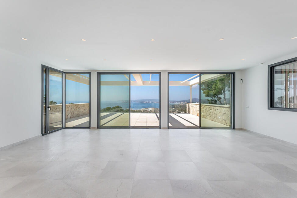 Elegant newly built villa with fantastic sea views in Portals Nous