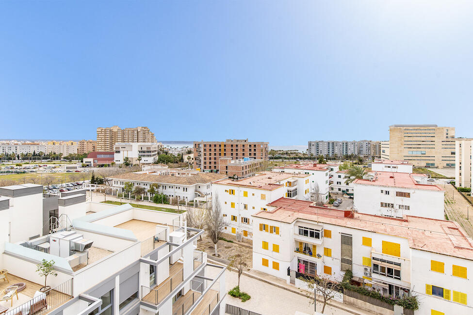 Neubau-Penthouse mit Meerblick in Palma