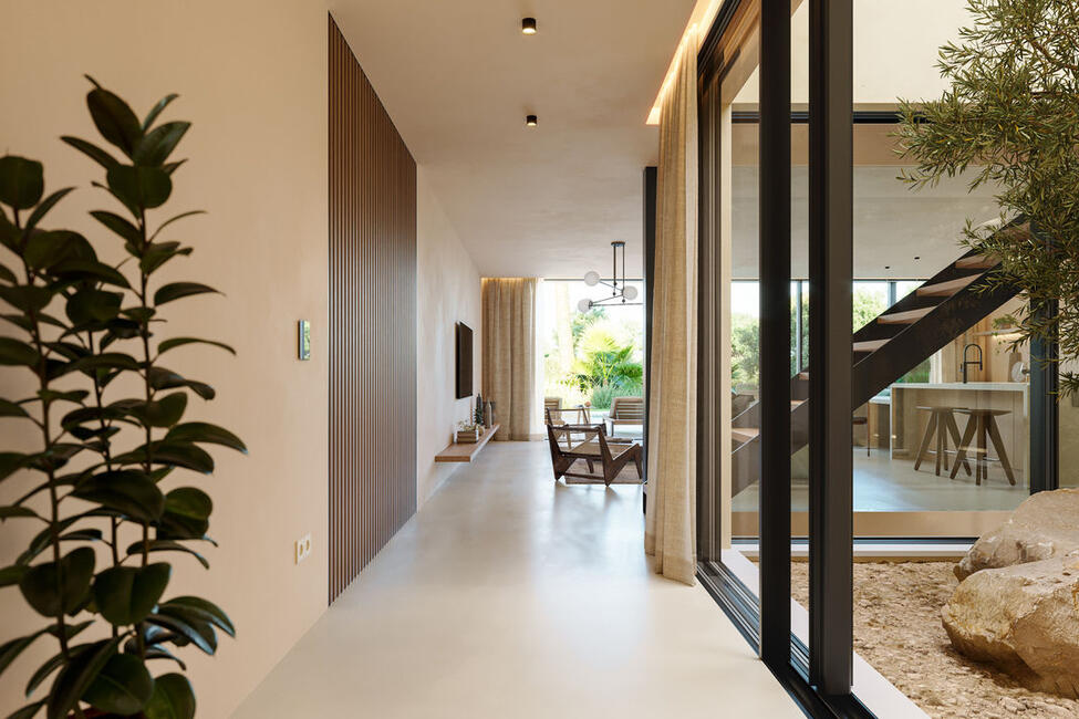 Fantastische Neubau Villa mit Pool in bevorzugter Lage in El Toro