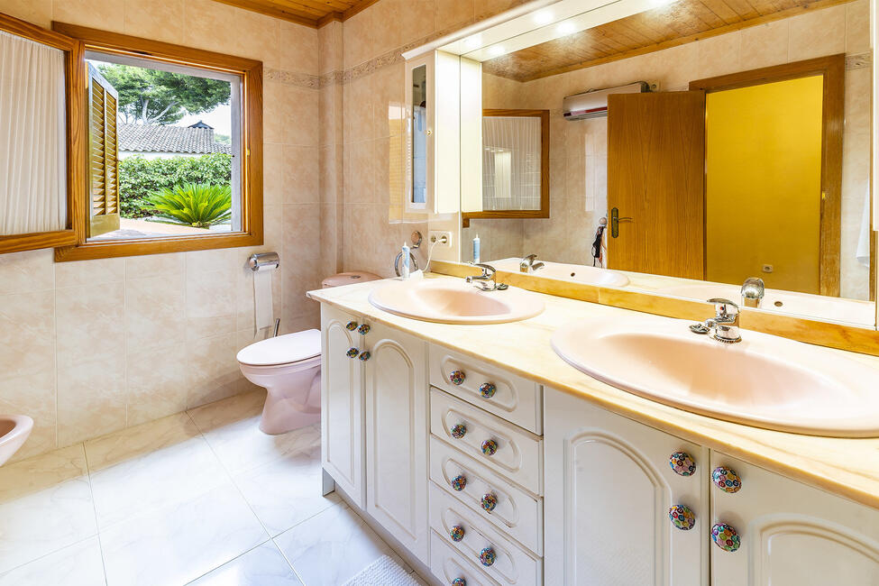 Traditionelle, mallorquinische Villa mit Pool in Costa de la Calma