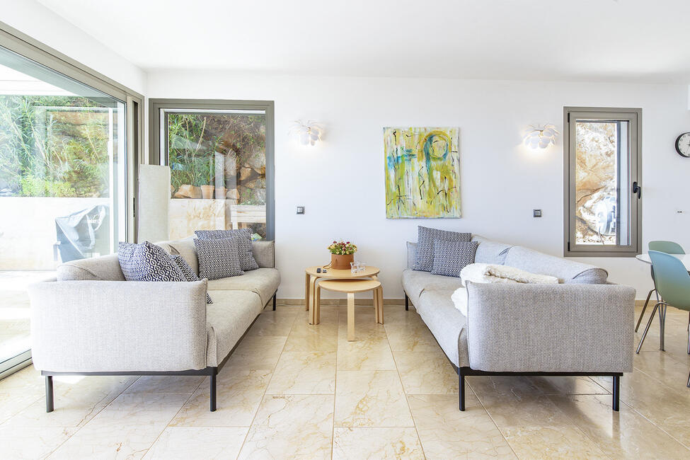 Traumhaftes Erdgeschoss-Apartment in 1. Meereslinie in Puerto Andratx