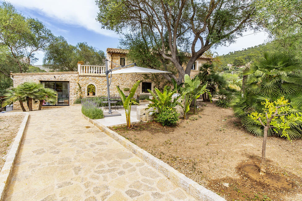 Wunderschöne Finca mit Bergblick in S’Arracó